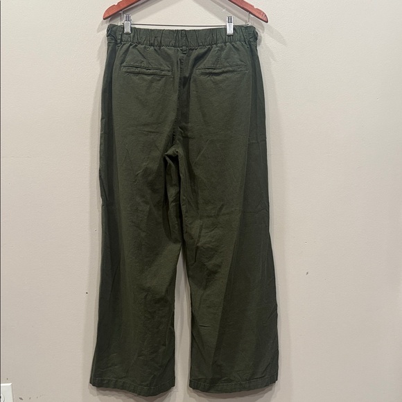 American Eagle Outfitters Olive Green Wide Leg Pant - Picture 2 of 10